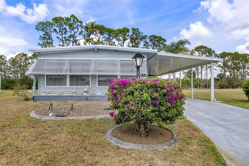 412 VIVAR, NORTH PORT