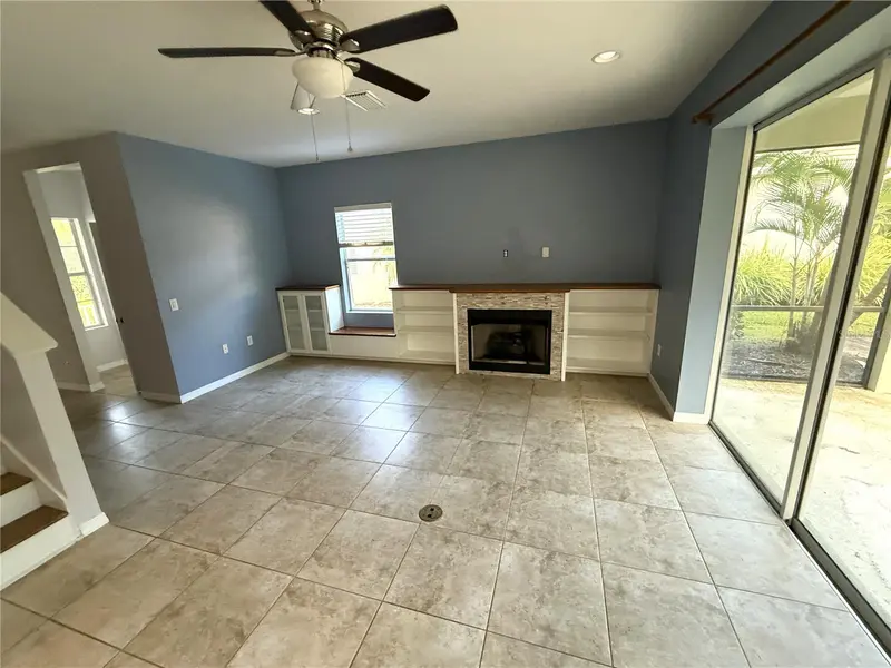 12196 ALACHUA LANE, VENICE, photo 2 of 22