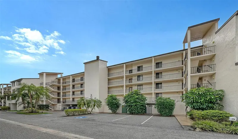 6287 MIDNIGHT PASS ROAD #103, SARASOTA